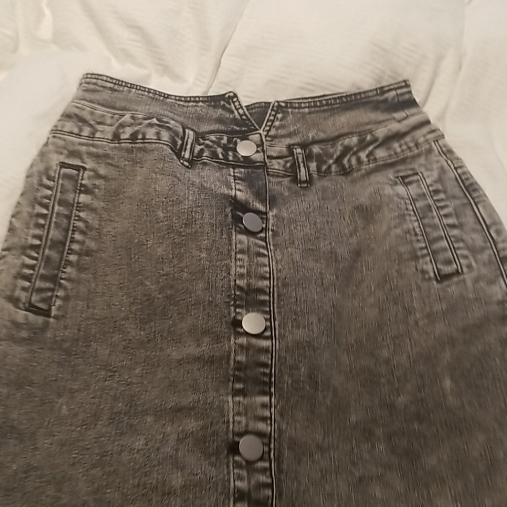 Black denim skirt